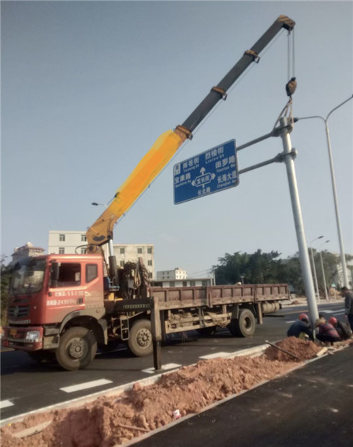 盐池县设备吊装租赁吊车要用多大吊车