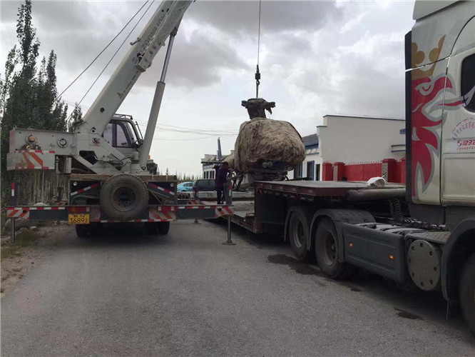 盐池县狭窄场地（如小区、车间）适合用哪种吊车？